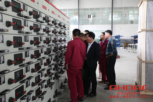 安徽得潤電氣 專業(yè) 研發(fā) 生產(chǎn) 調試 銷售 高低壓開關柜 配電柜 廠家 價格 電話：400-0551-777 qq：3176885416